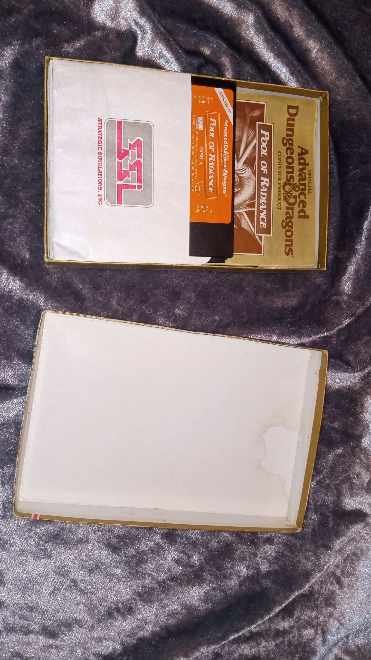 Commodore 64/128 – Curse of the Azure Bonds (SSI AD&D, 1989) – Complete Box Set