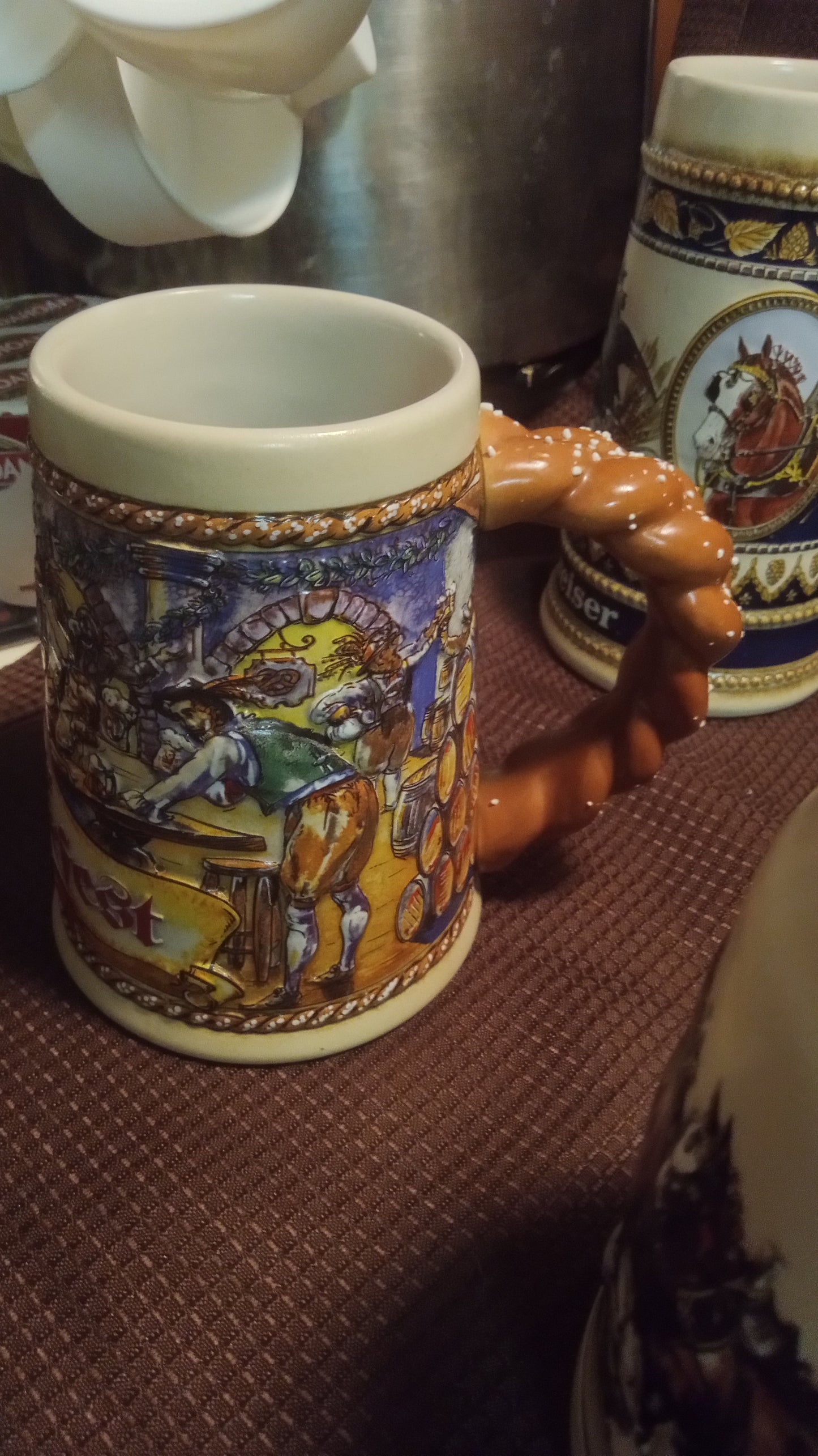 Lot of 6 Mint Budweiser Beer Steins (No Box) – 1992 Oktoberfest, 2004 Holiday Clydesdales, Vintage Ceramarte Collection